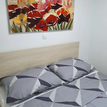 Campsite Mobile H&m Soline Biograd Na Moru